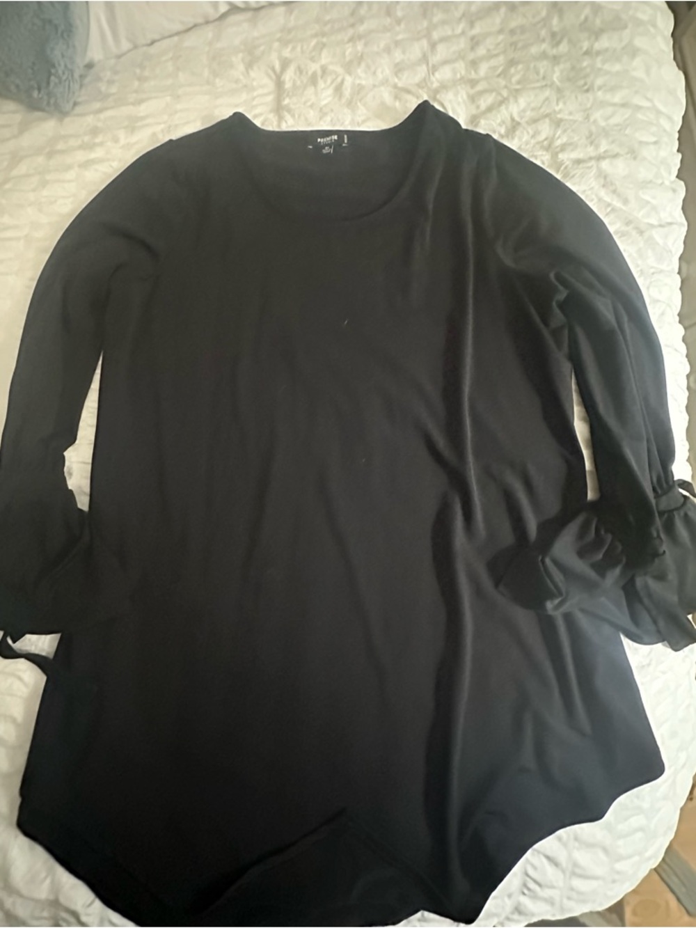 Premise Black Long-Sleeve Tunic with Bow Cuffs